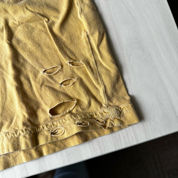 Lulusimonstudio women’s T-shirt. Size small. - Picture 3 of 6